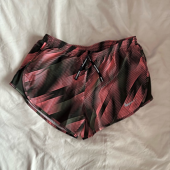 Nike Running Shorts - Picture 1 of 5